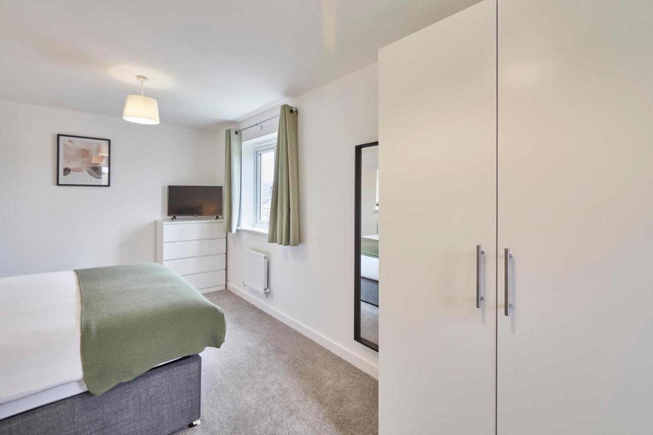 Host & Stay - Cayton Bay Cottage Екстериор снимка